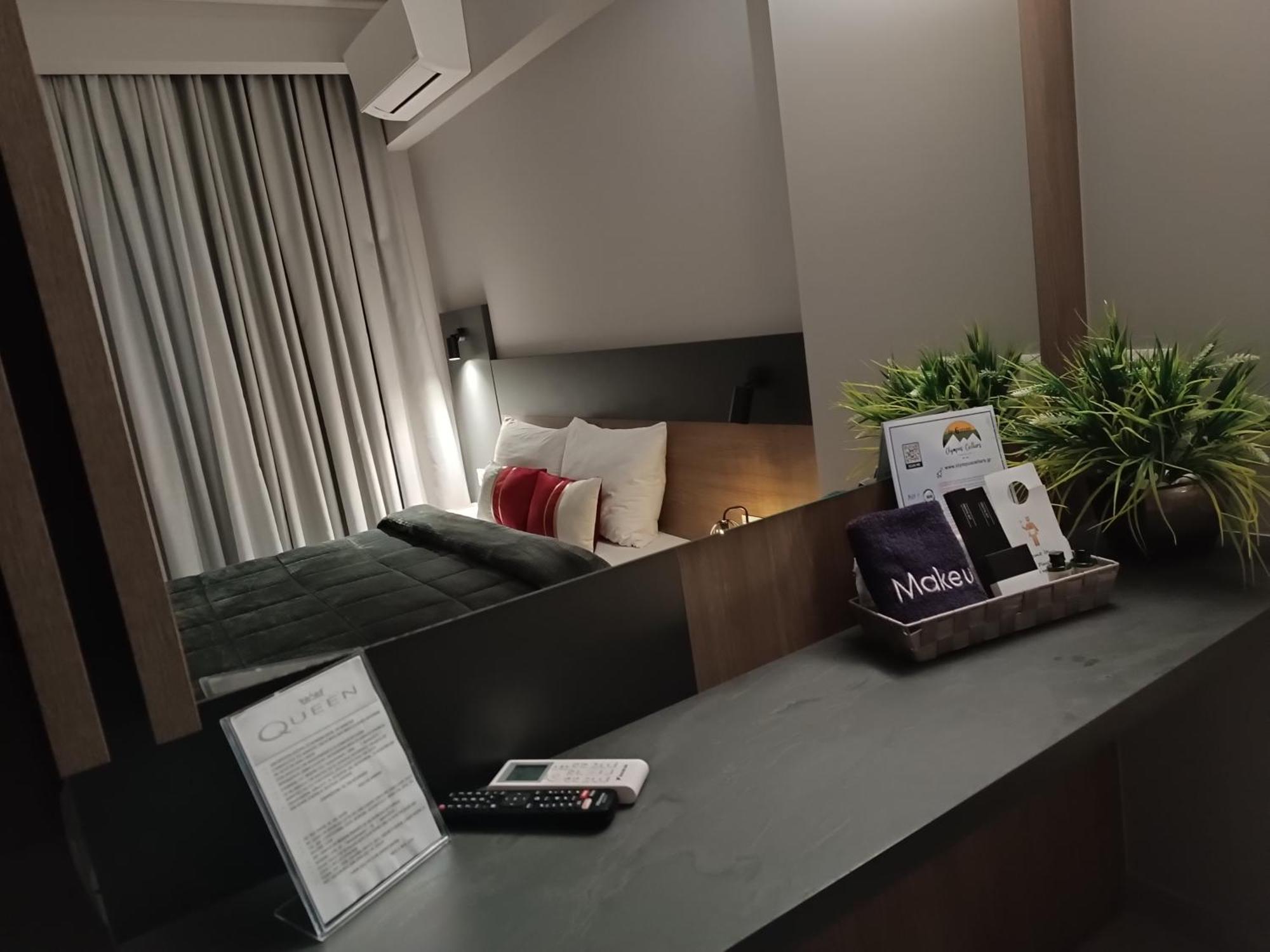 Elizabeth Queen Luxury Rooms Paralía Buitenkant foto