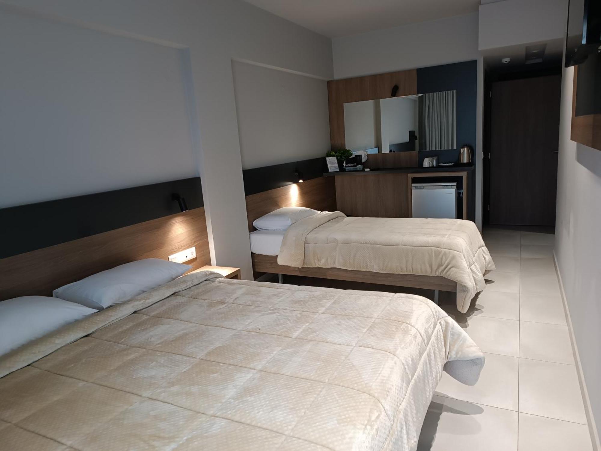 Elizabeth Queen Luxury Rooms Paralía Buitenkant foto