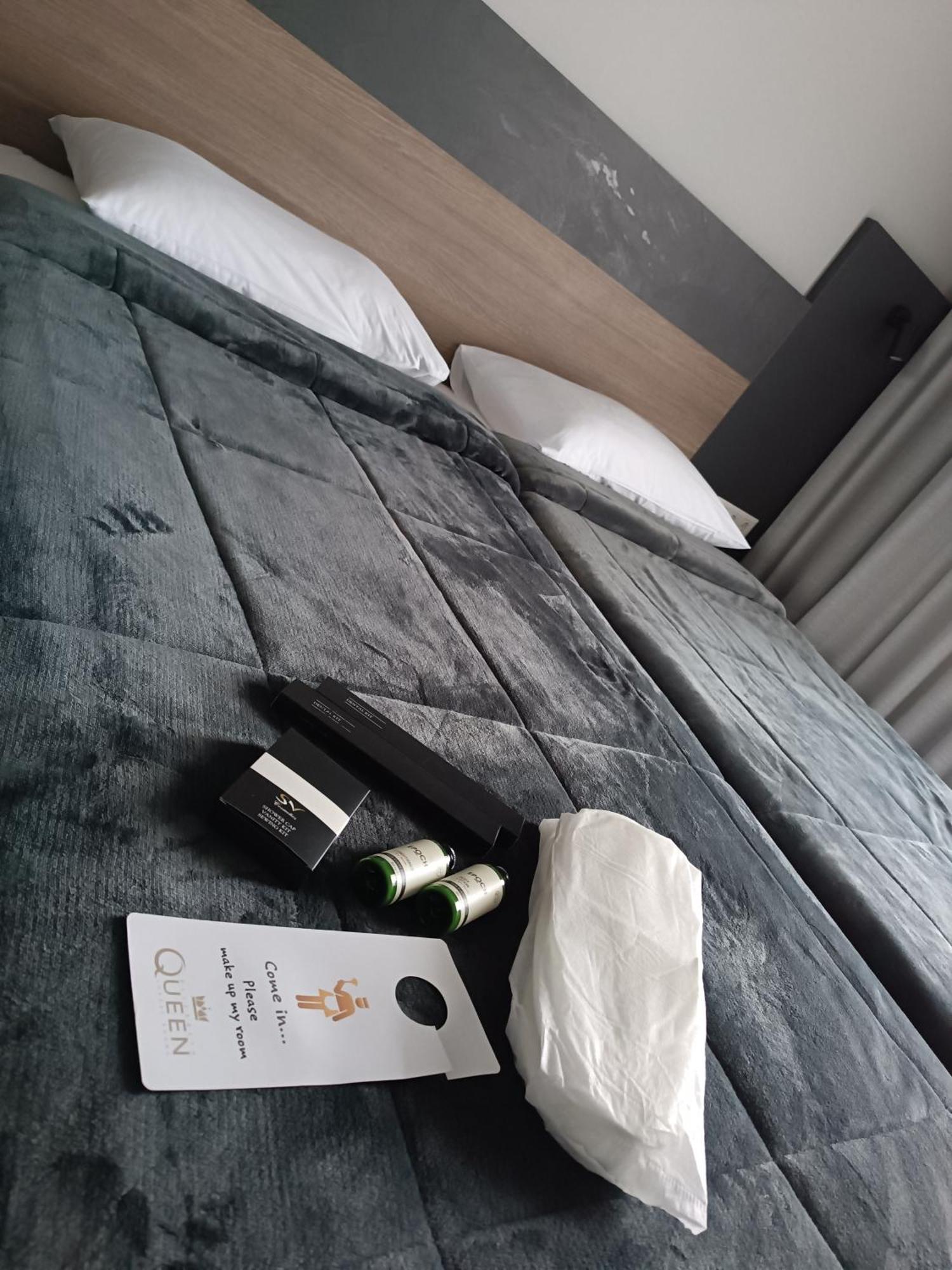 Elizabeth Queen Luxury Rooms Paralía Buitenkant foto