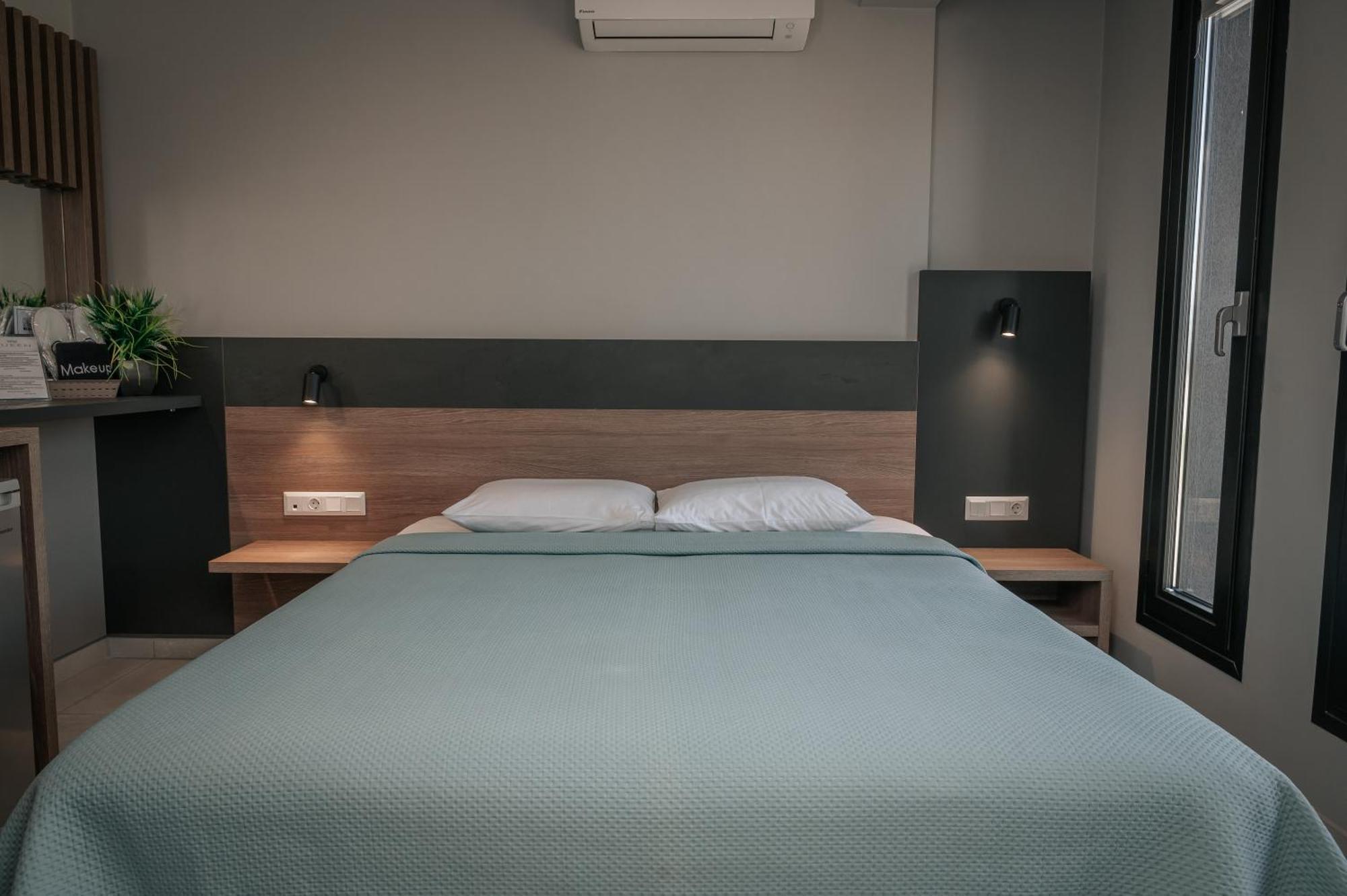 Elizabeth Queen Luxury Rooms Paralía Buitenkant foto