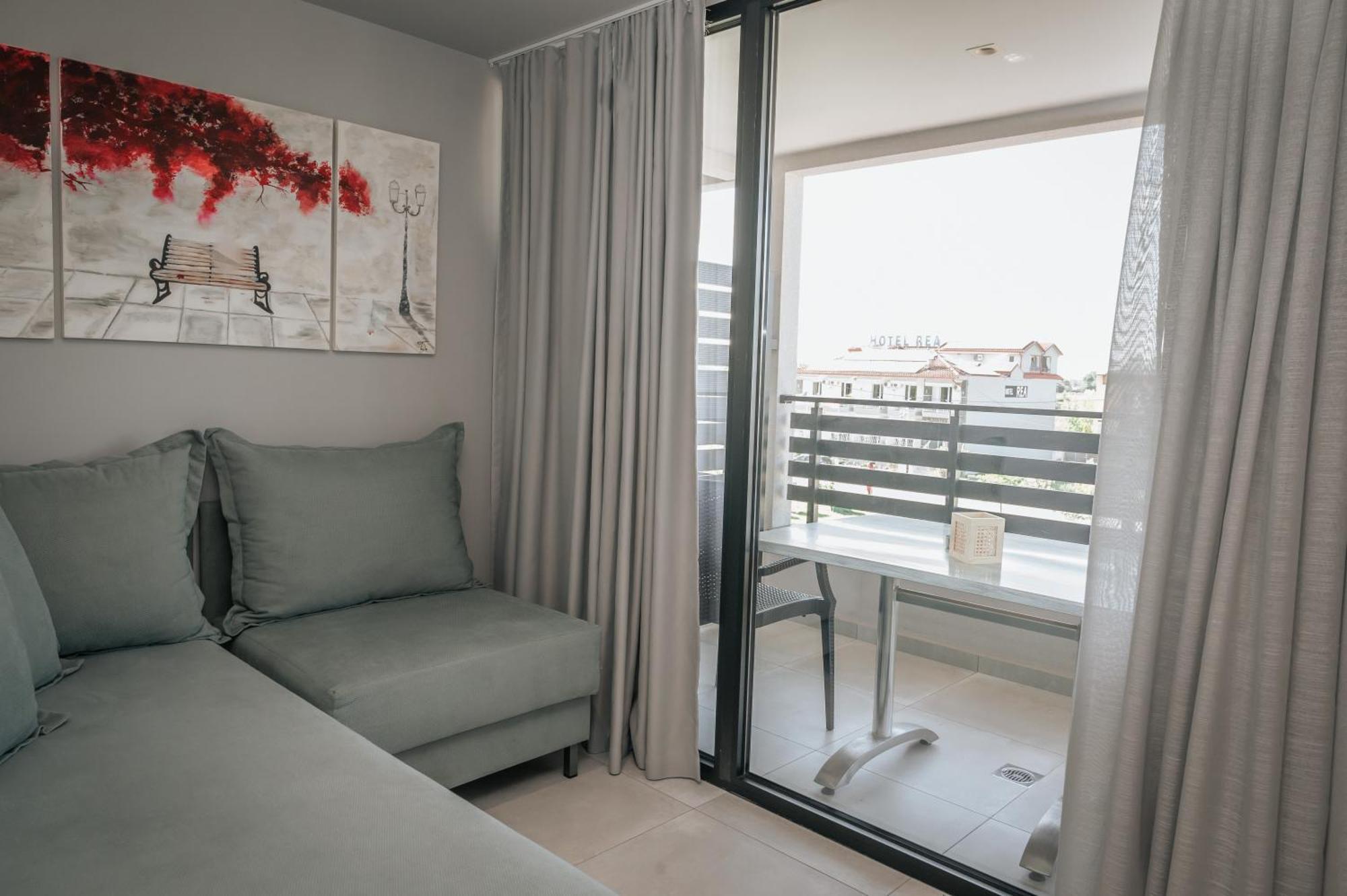 Elizabeth Queen Luxury Rooms Paralía Buitenkant foto