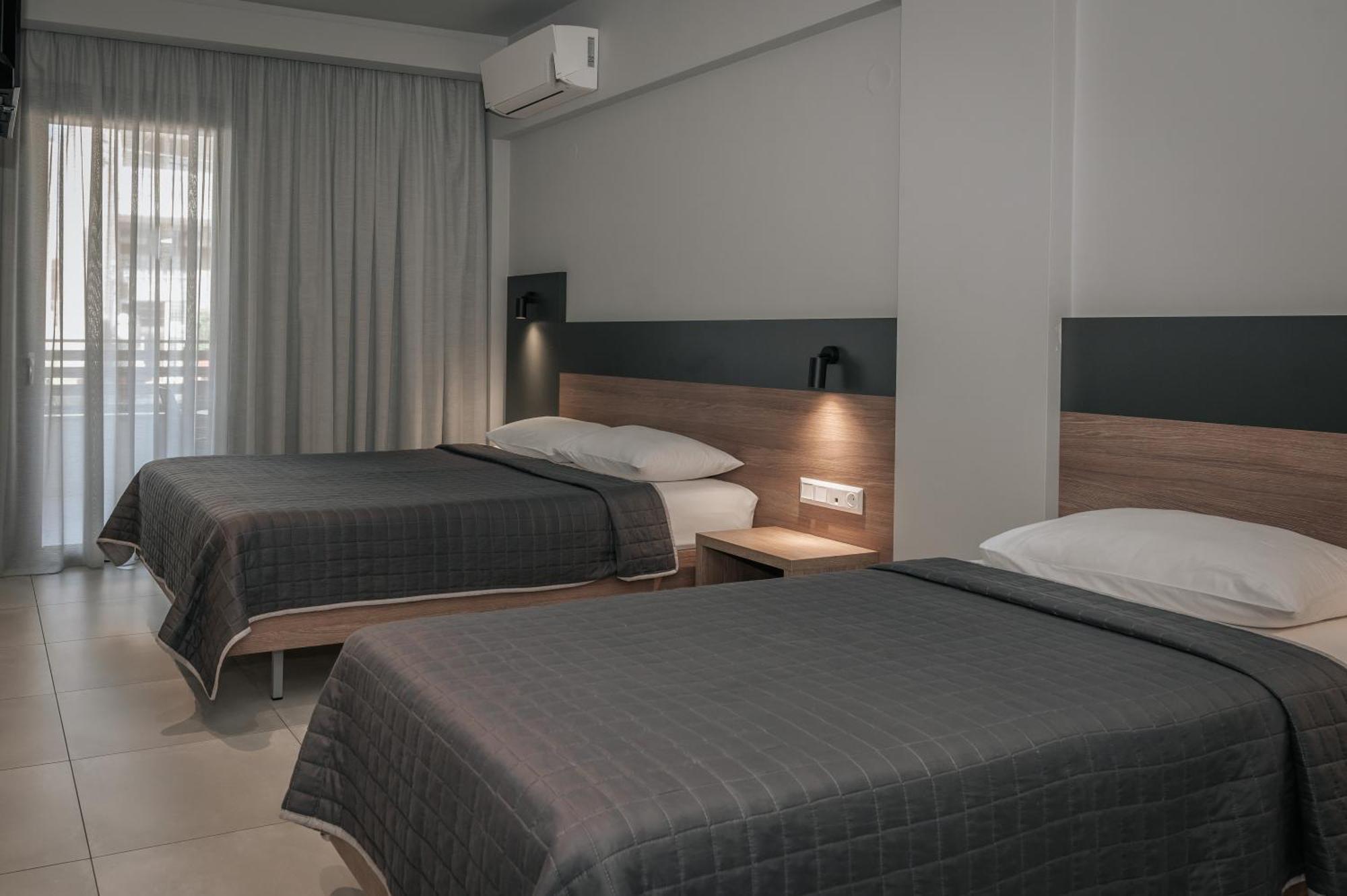 Elizabeth Queen Luxury Rooms Paralía Buitenkant foto